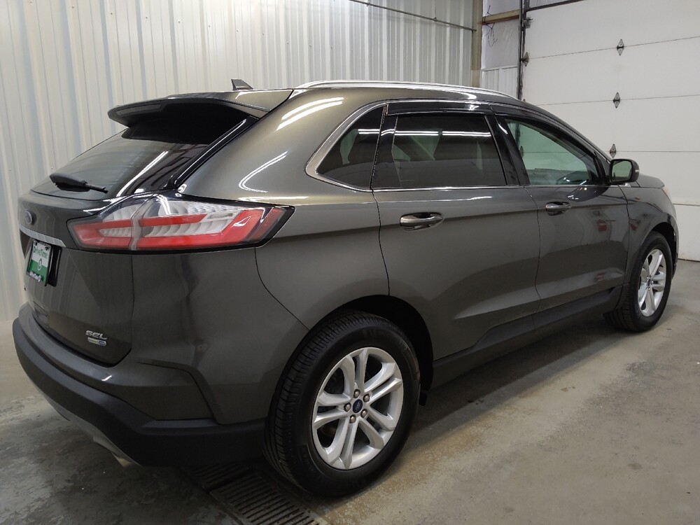 2020 Ford Edge in Fairfield, OH 45014 - 18145874 10