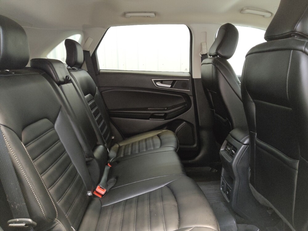 2020 Ford Edge in Fairfield, OH 45014 - 18145874 19
