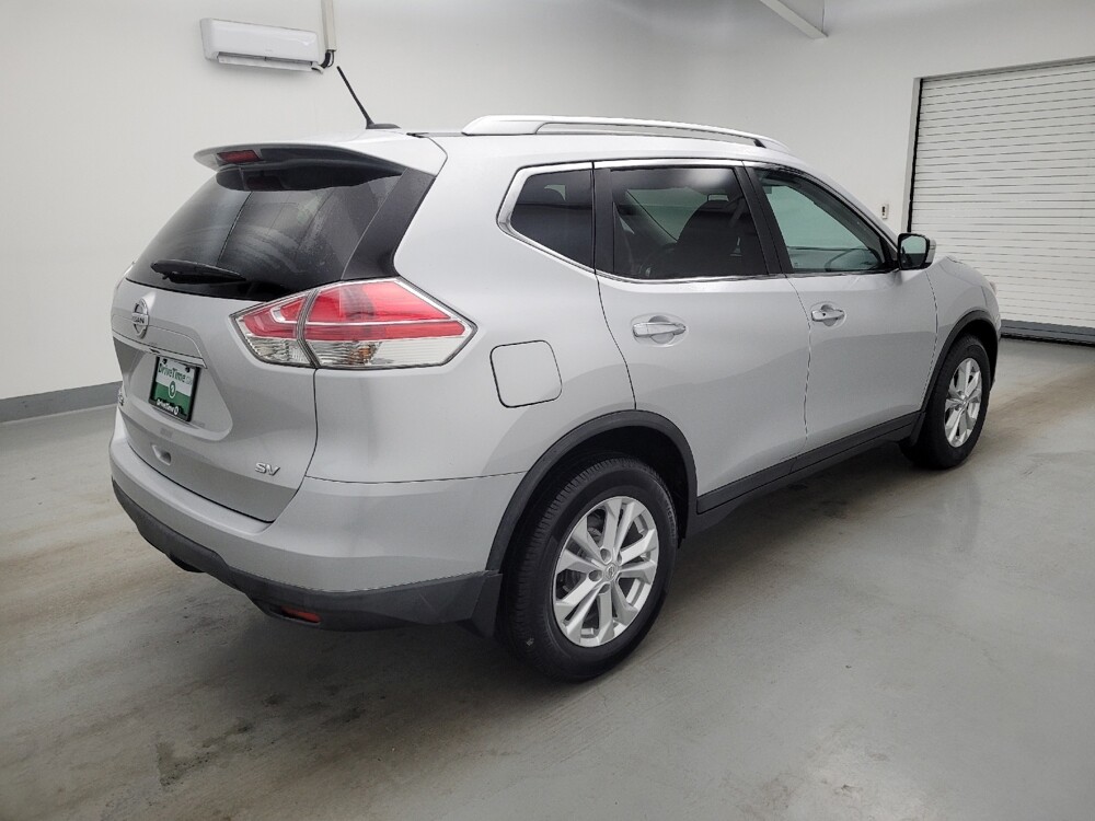 2016 Nissan Rogue in Fairfield, OH 45014 - 18145876 10