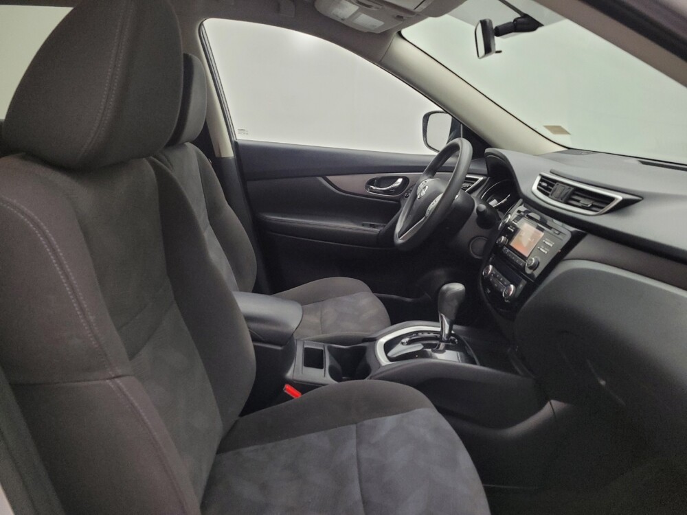 2016 Nissan Rogue in Fairfield, OH 45014 - 18145876 21