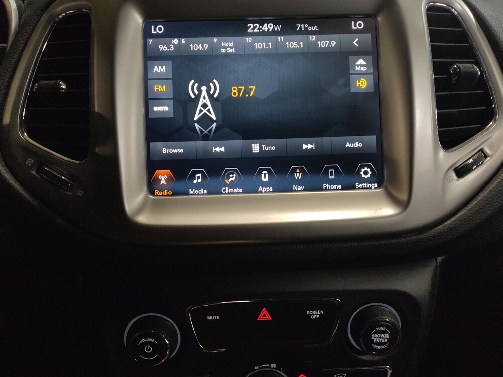 2018 Jeep Compass in Fort Worth, TX 76116 - 18145896 25