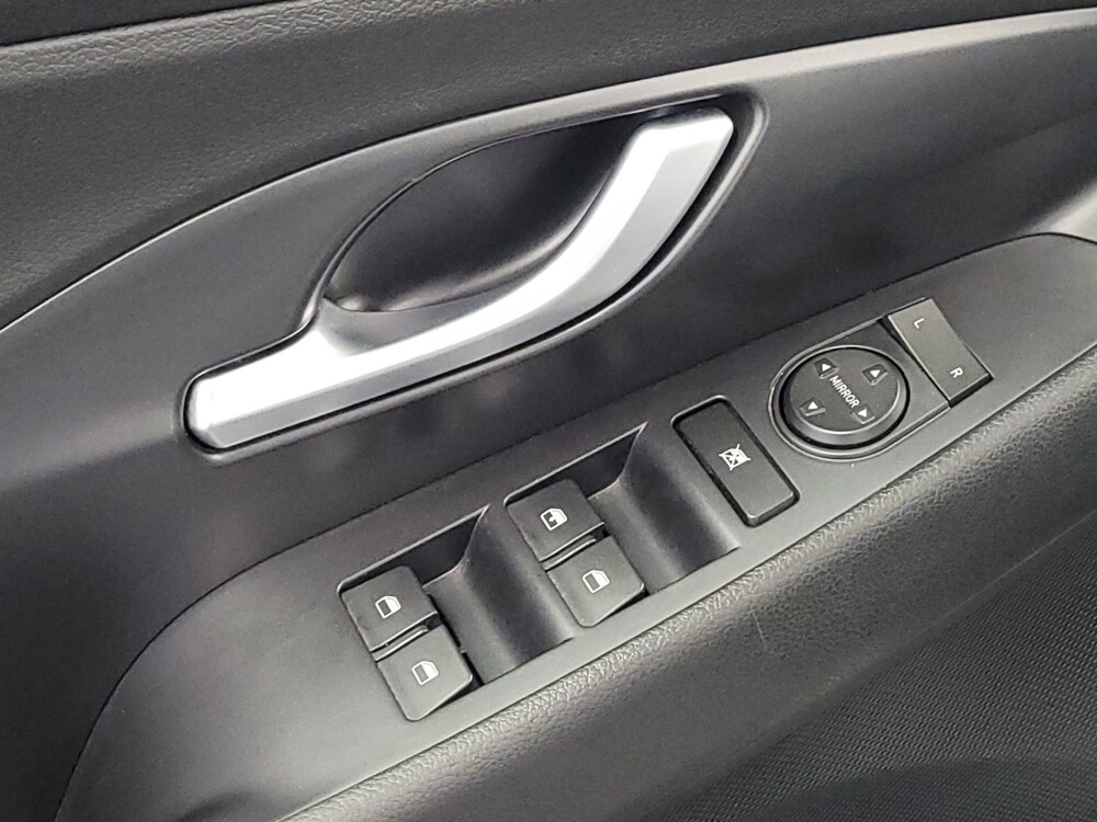 2018 Hyundai Elantra in Houston, TX 77074 - 18145903 27