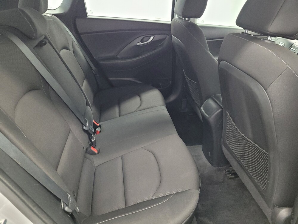 2018 Hyundai Elantra in Houston, TX 77074 - 18145903 19