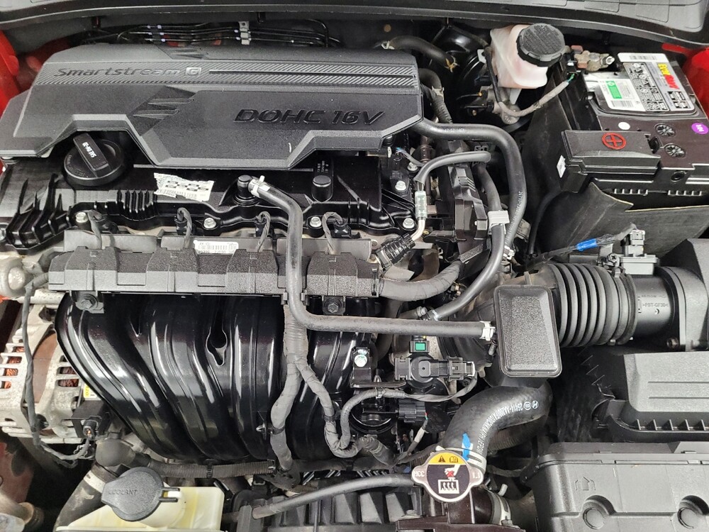 2021 Hyundai Elantra in Houston, TX 77074 - 18145904 30