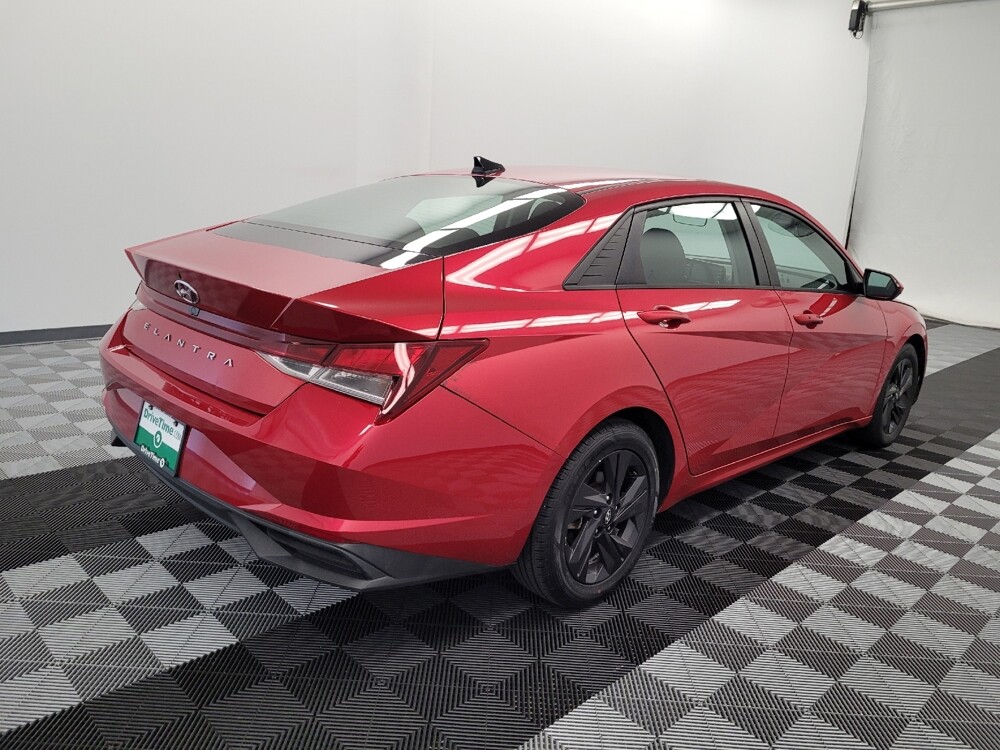 2021 Hyundai Elantra in Houston, TX 77074 - 18145904 9