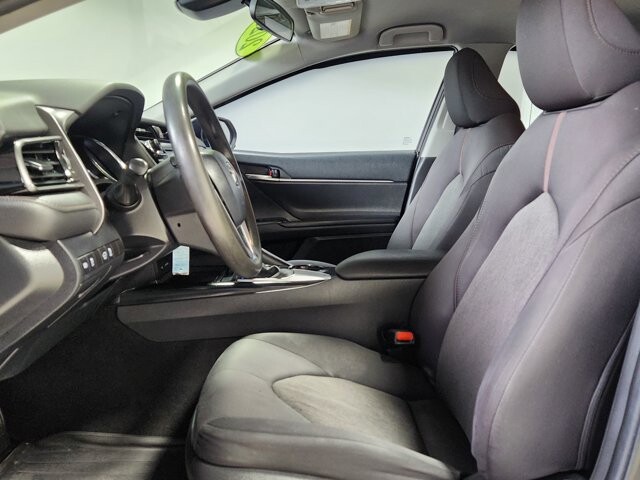 2020 Toyota Camry in Cinnaminson, NJ 08077 - 18145947 10