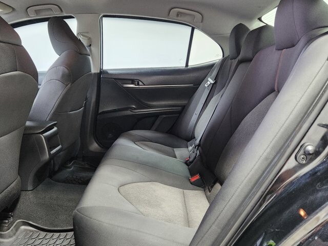 2020 Toyota Camry in Cinnaminson, NJ 08077 - 18145947 12