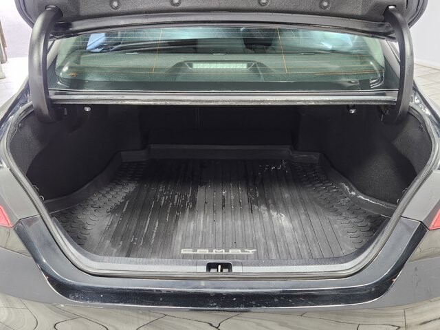2020 Toyota Camry in Cinnaminson, NJ 08077 - 18145947 14