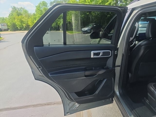 2020 Ford Explorer in Marysville, OH 43040 - 18145960 23