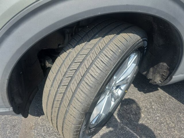 2020 Ford Explorer in Marysville, OH 43040 - 18145960 12