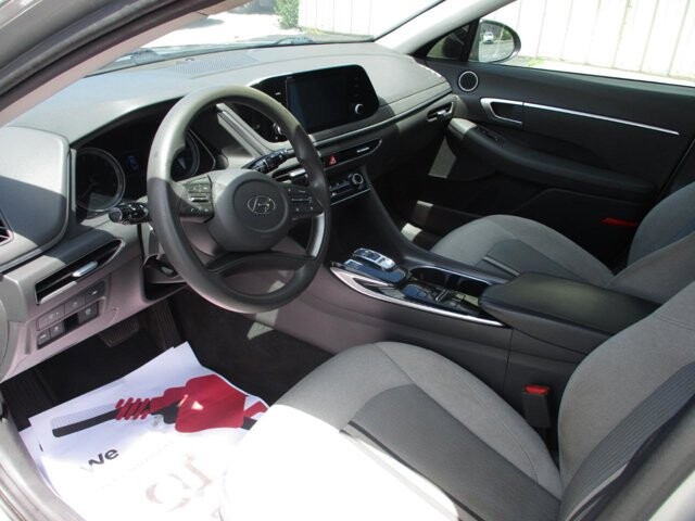 2021 Hyundai Sonata in Oak Grove, MO 64075 - 18145961 9