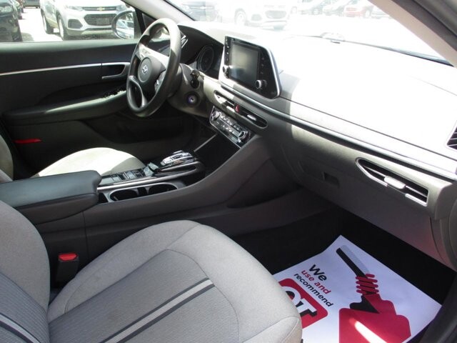 2021 Hyundai Sonata in Oak Grove, MO 64075 - 18145961 10