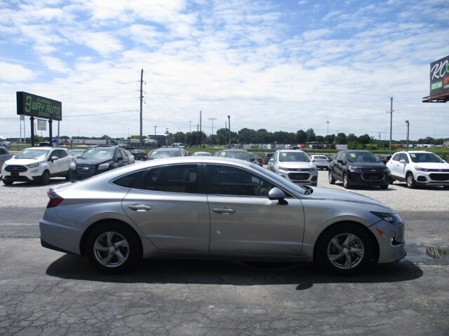 2021 Hyundai Sonata in Oak Grove, MO 64075 - 18145961 4