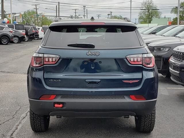 2026 Jeep Compass in Bedford, OH 44146 - 18145975 4