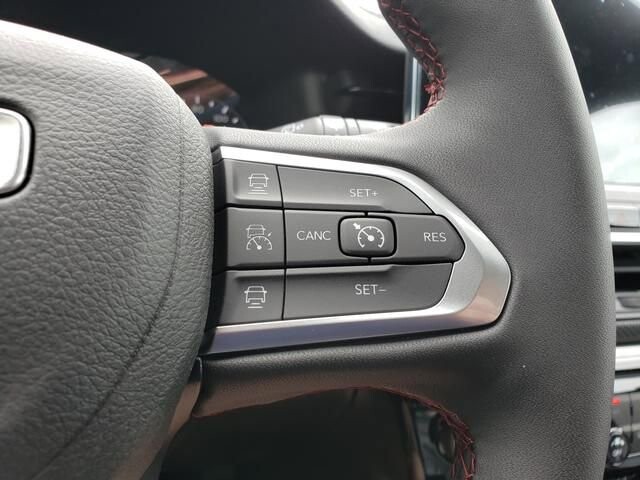 2026 Jeep Compass in Bedford, OH 44146 - 18145975 10