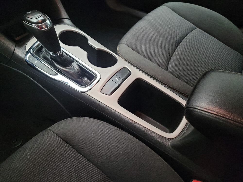 2016 Chevrolet Cruze in Riverside, CA 92504 - 18145994 26