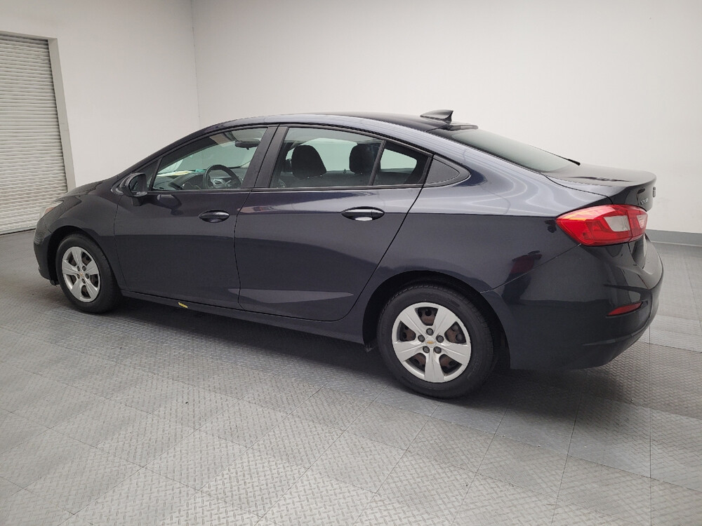 2016 Chevrolet Cruze in Riverside, CA 92504 - 18145994 3