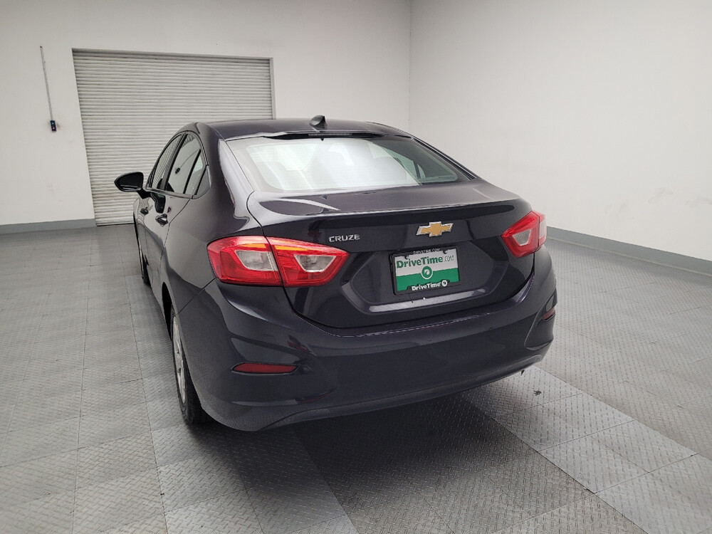 2016 Chevrolet Cruze in Riverside, CA 92504 - 18145994 6