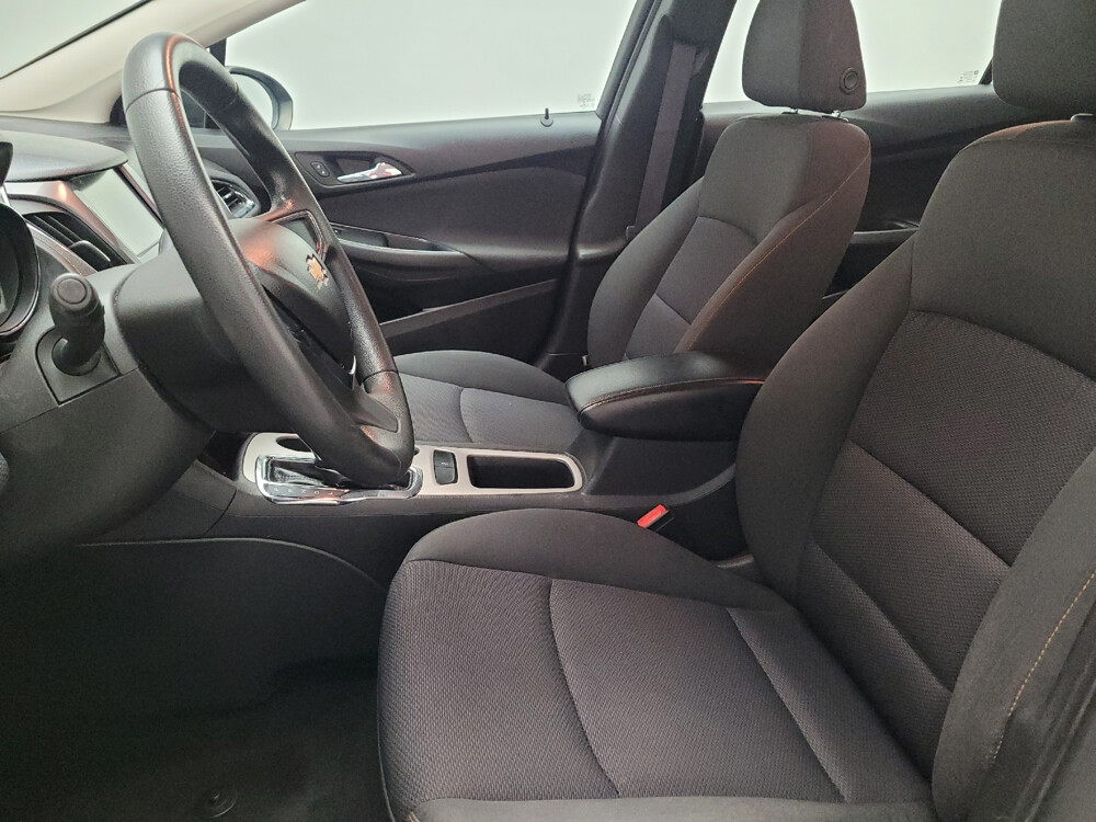 2016 Chevrolet Cruze in Riverside, CA 92504 - 18145994 17