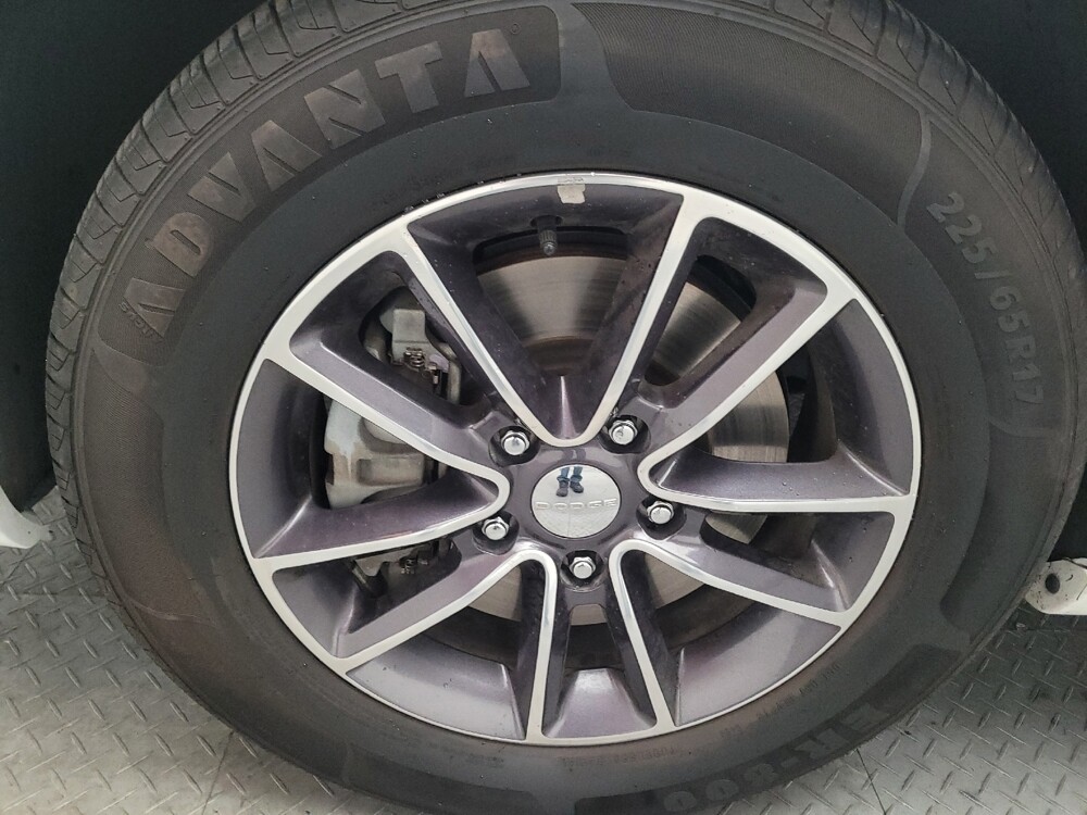 2017 Dodge Grand Caravan in Downey, CA 90241 - 18145996 31