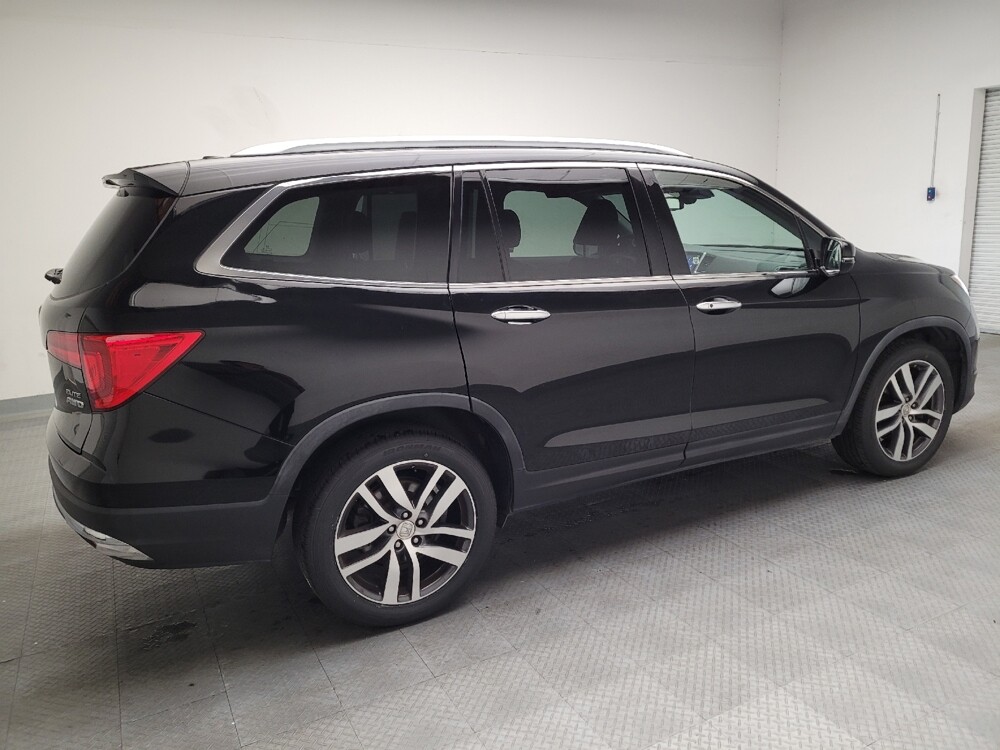 2017 Honda Pilot in Riverside, CA 92504 - 18146000 10