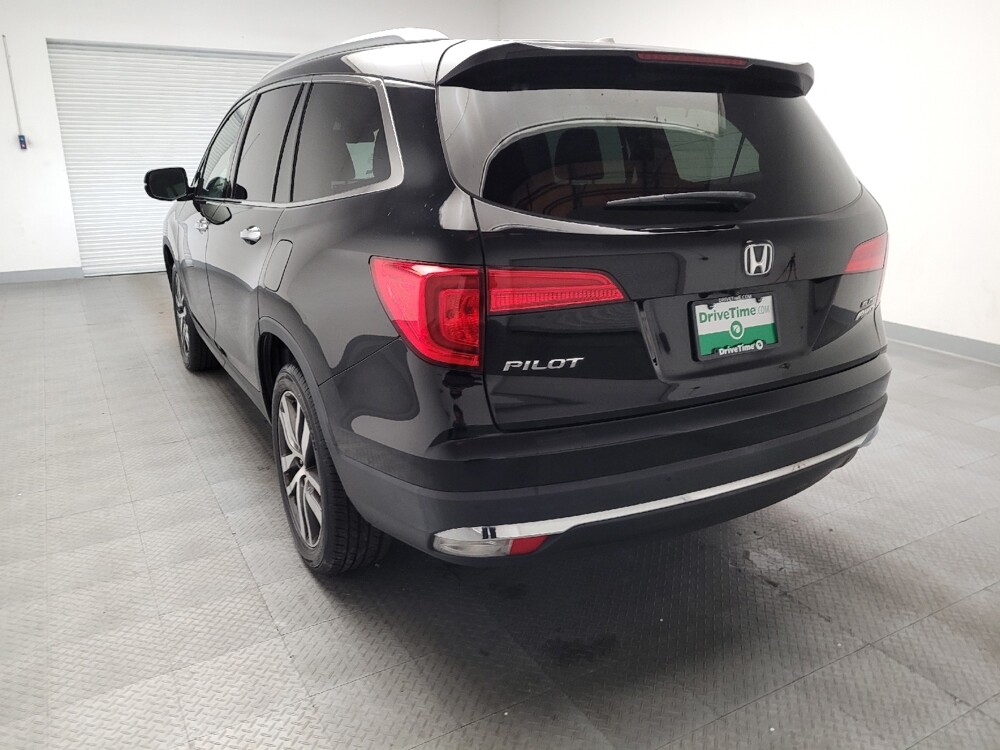 2017 Honda Pilot in Riverside, CA 92504 - 18146000 6