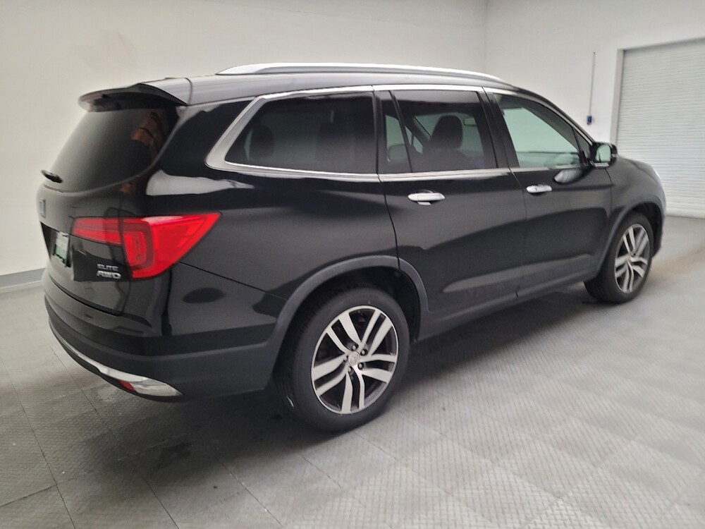 2017 Honda Pilot in Riverside, CA 92504 - 18146000 9