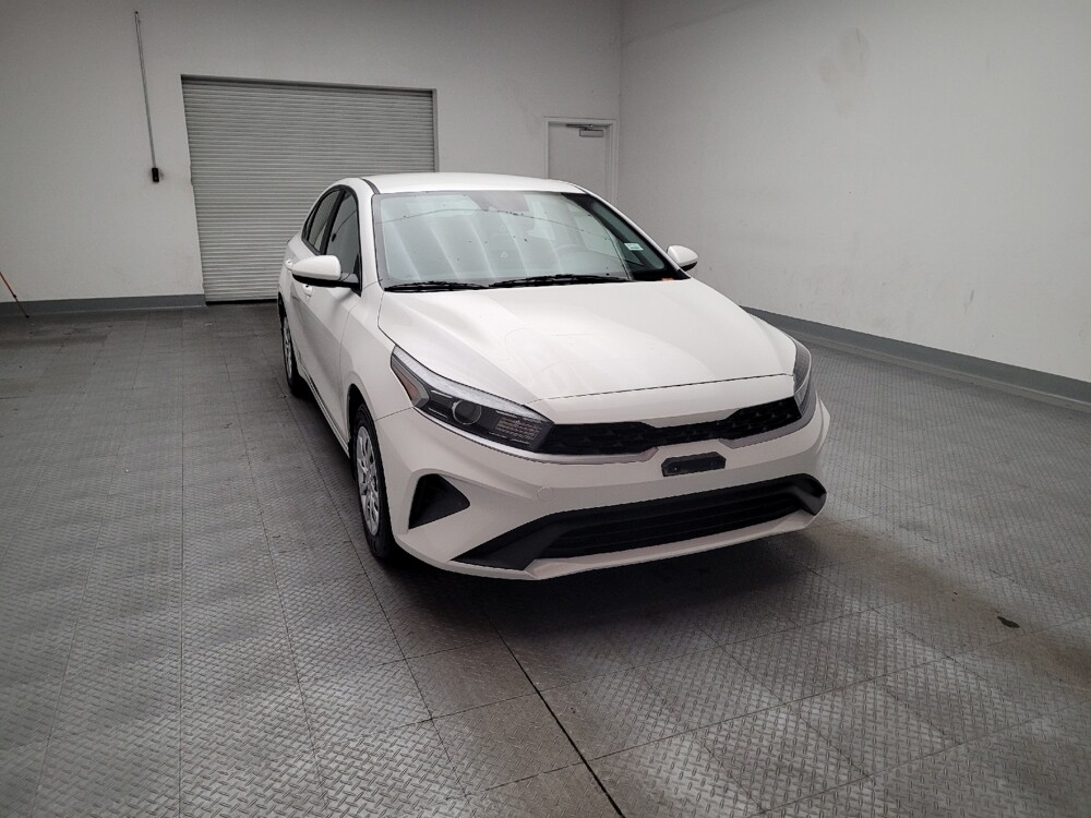 2023 Kia Forte in Downey, CA 90241 - 18146001 14
