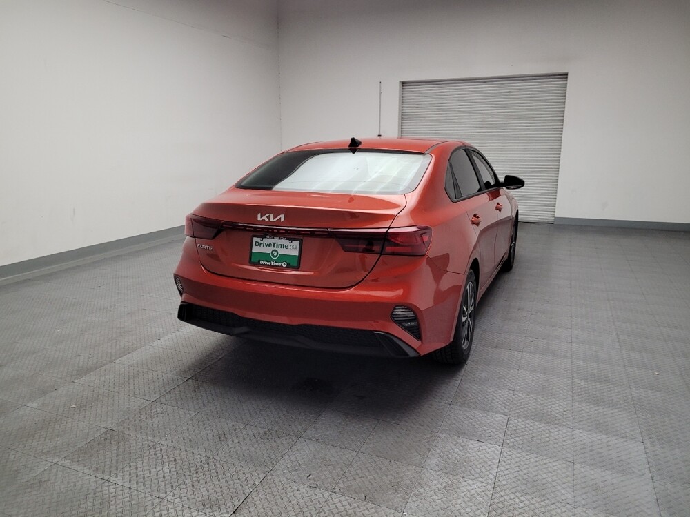 2022 Kia Forte in Montclair, CA 91763 - 18146002 7