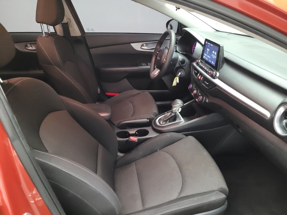 2022 Kia Forte in Montclair, CA 91763 - 18146002 21