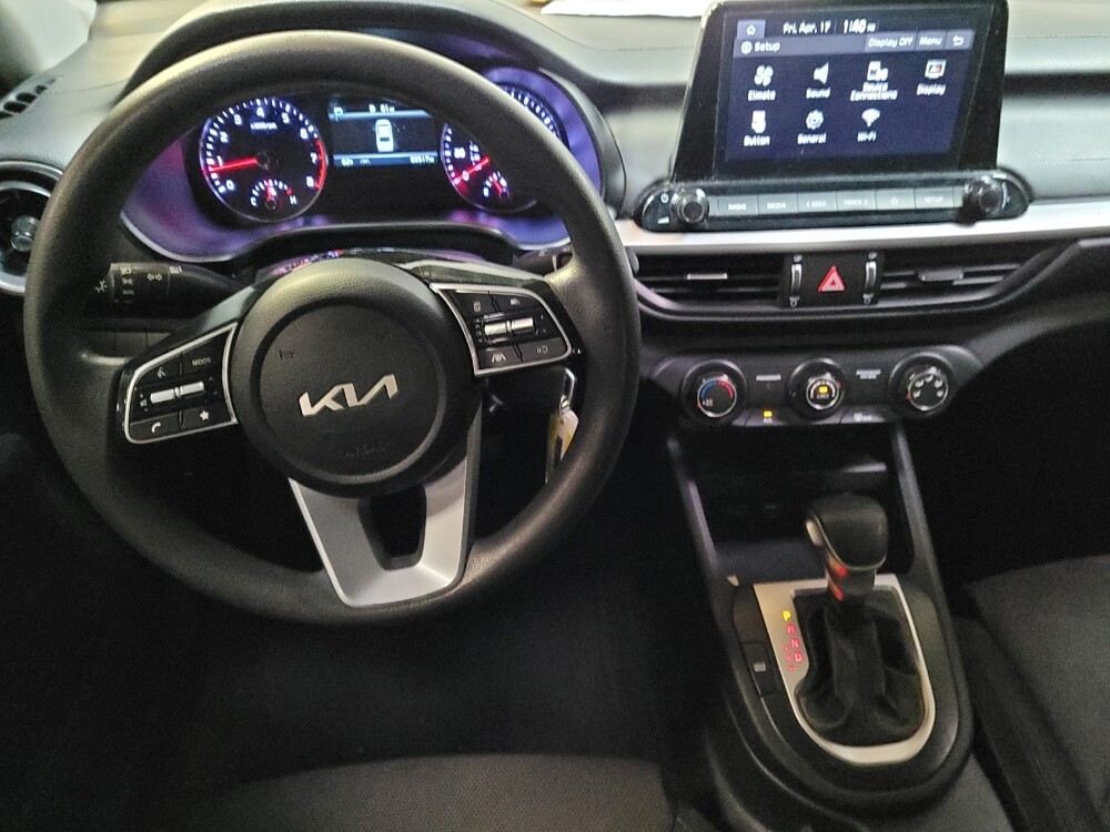 2022 Kia Forte in Montclair, CA 91763 - 18146002 22