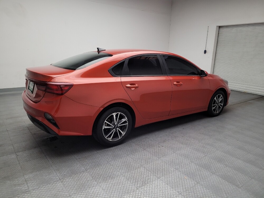 2022 Kia Forte in Montclair, CA 91763 - 18146002 10