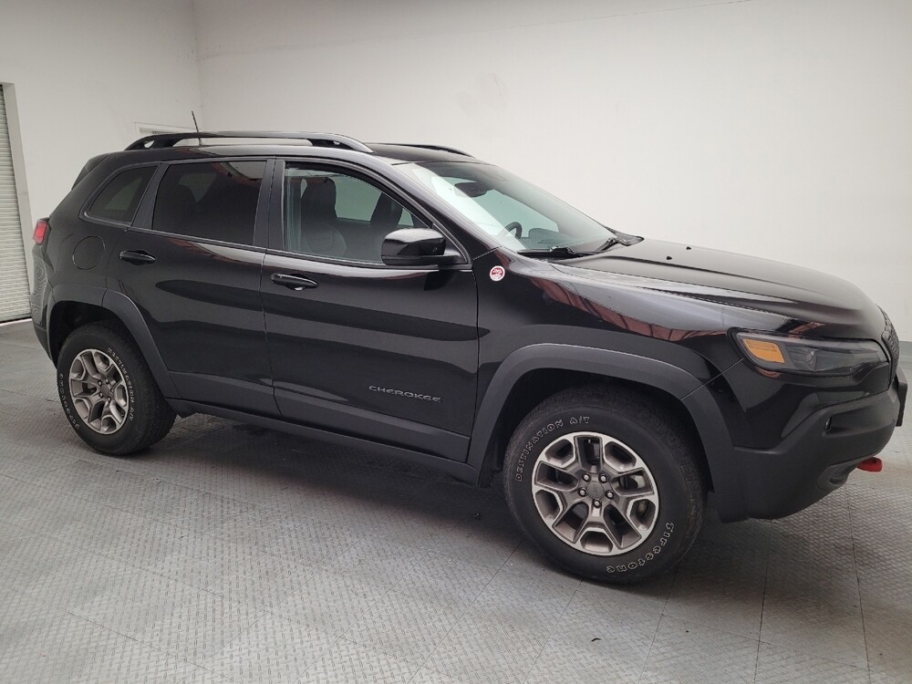 2022 Jeep Cherokee in Downey, CA 90241 - 18146007 11