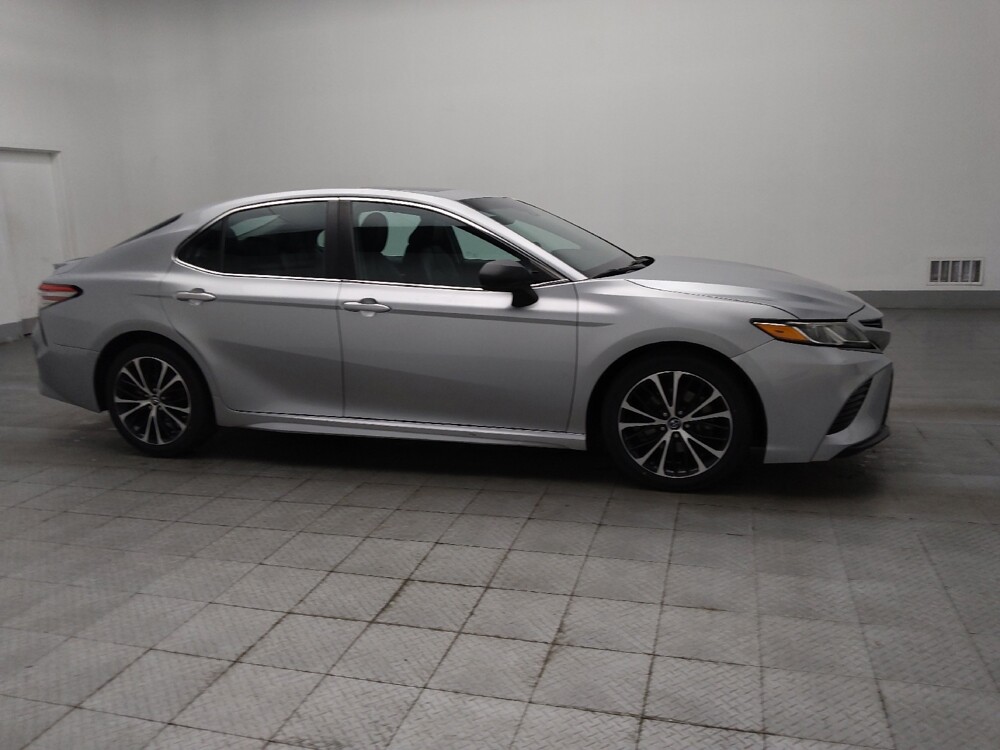 2018 Toyota Camry in Marietta, GA 30062 - 18146020 11