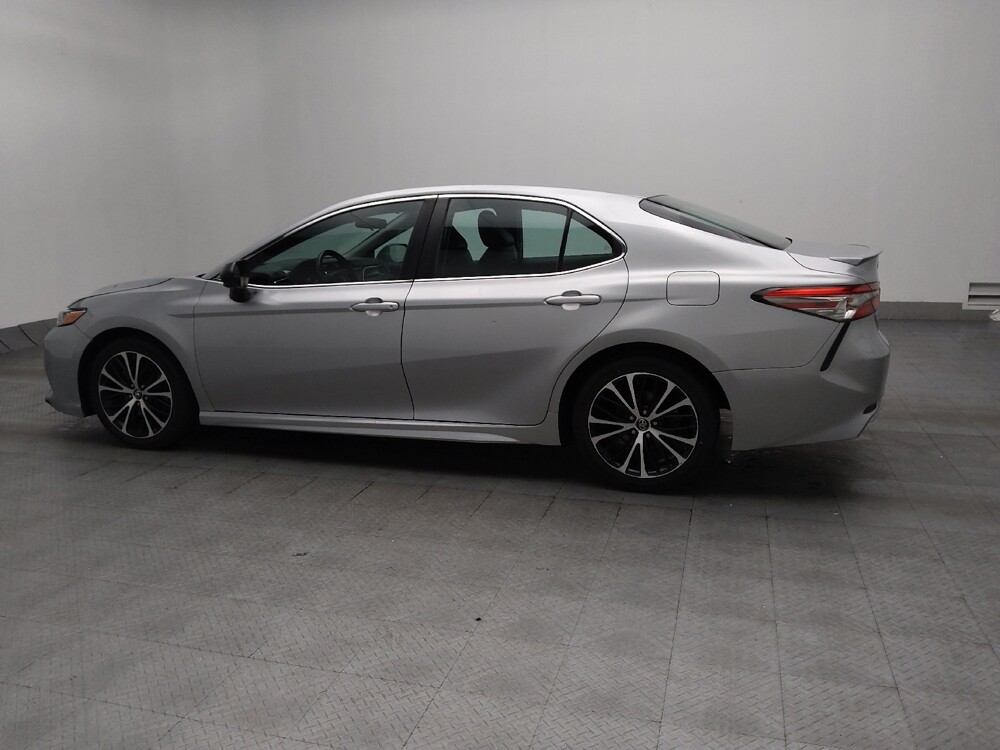 2018 Toyota Camry in Marietta, GA 30062 - 18146020 3