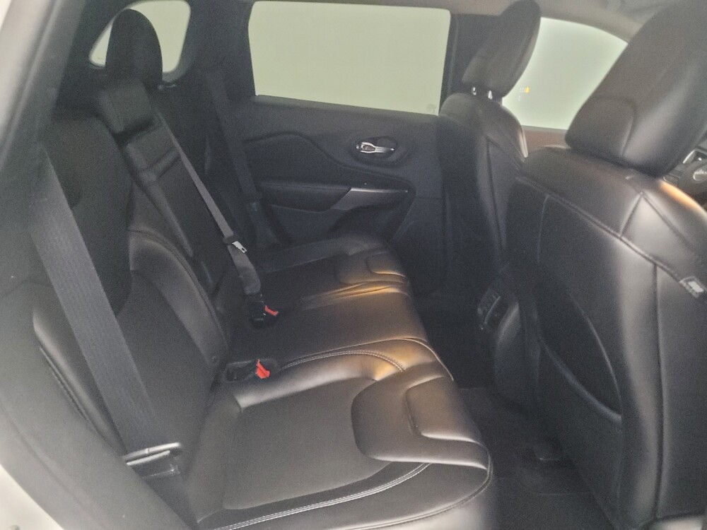 2019 Jeep Cherokee in Union City, GA 30291 - 18146021 19