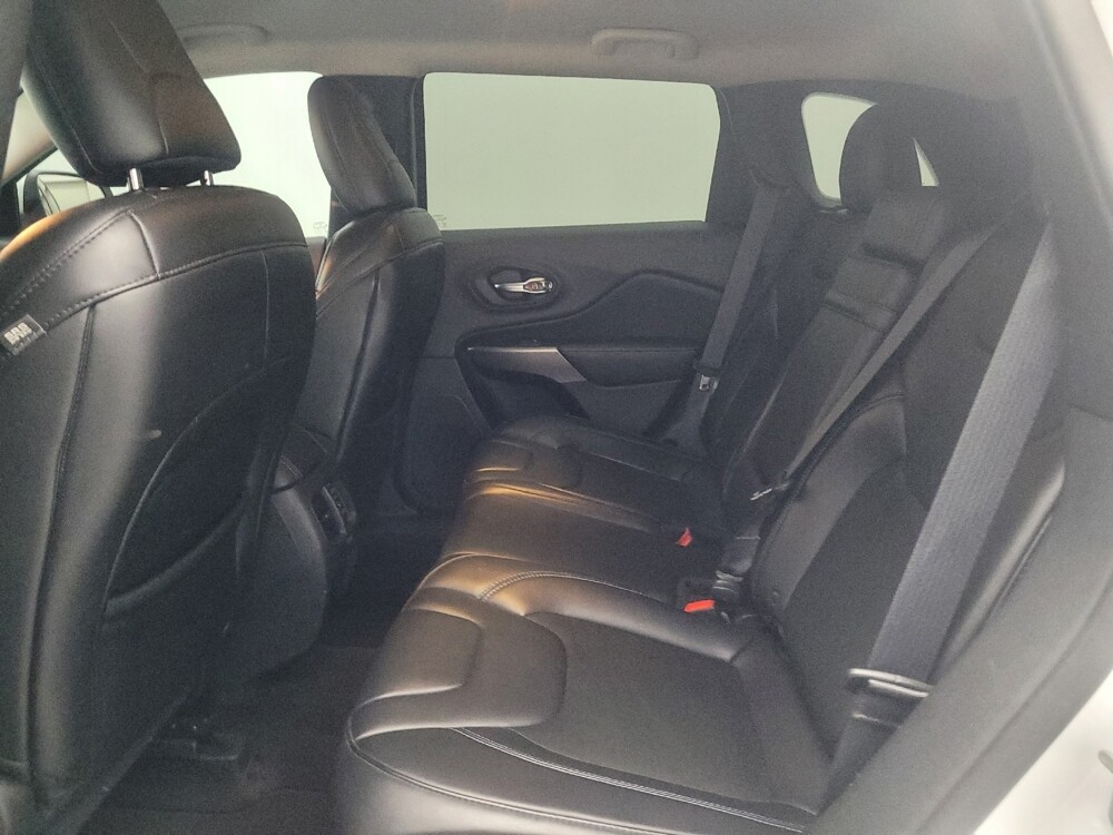 2019 Jeep Cherokee in Union City, GA 30291 - 18146021 18