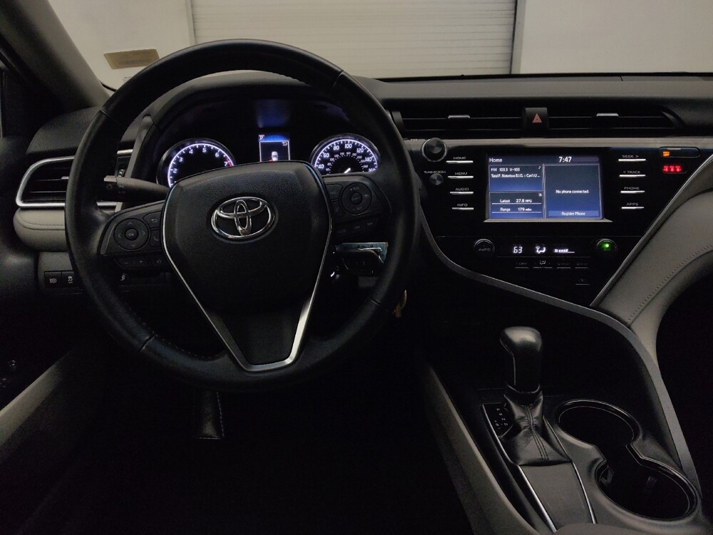 2018 Toyota Camry in Marietta, GA 30062 - 18146026 22