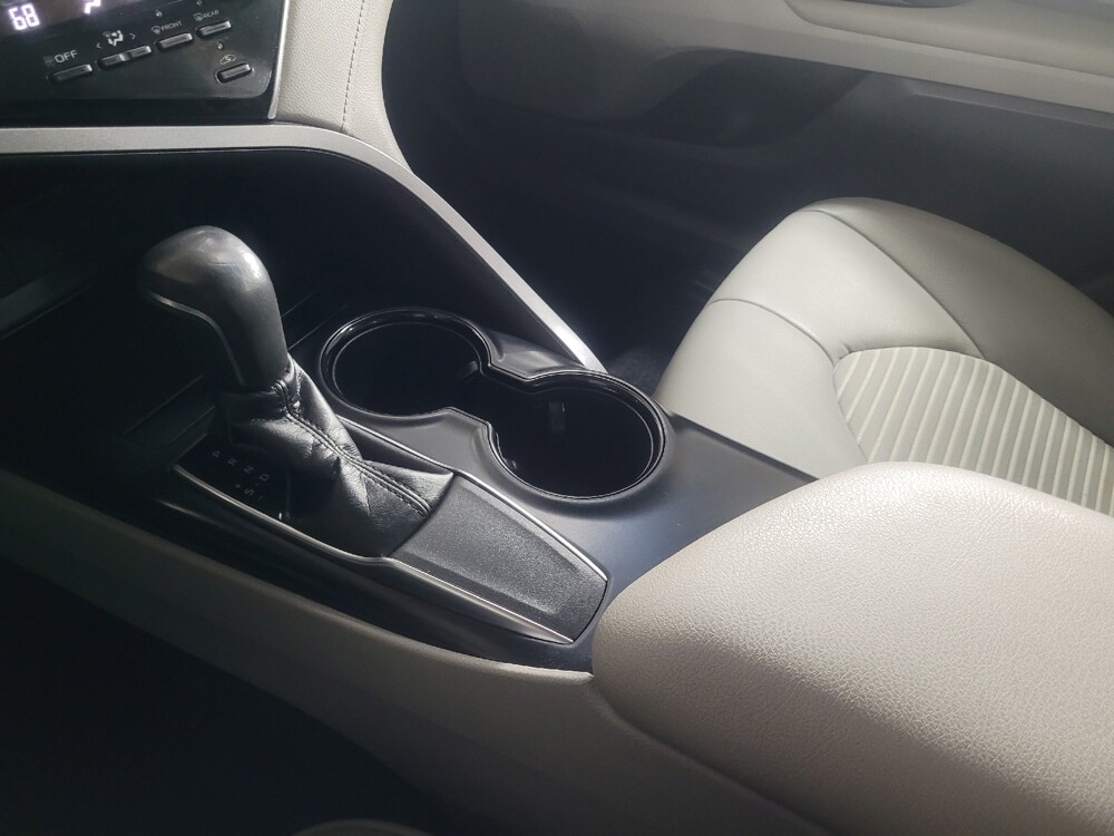 2018 Toyota Camry in Marietta, GA 30062 - 18146026 26