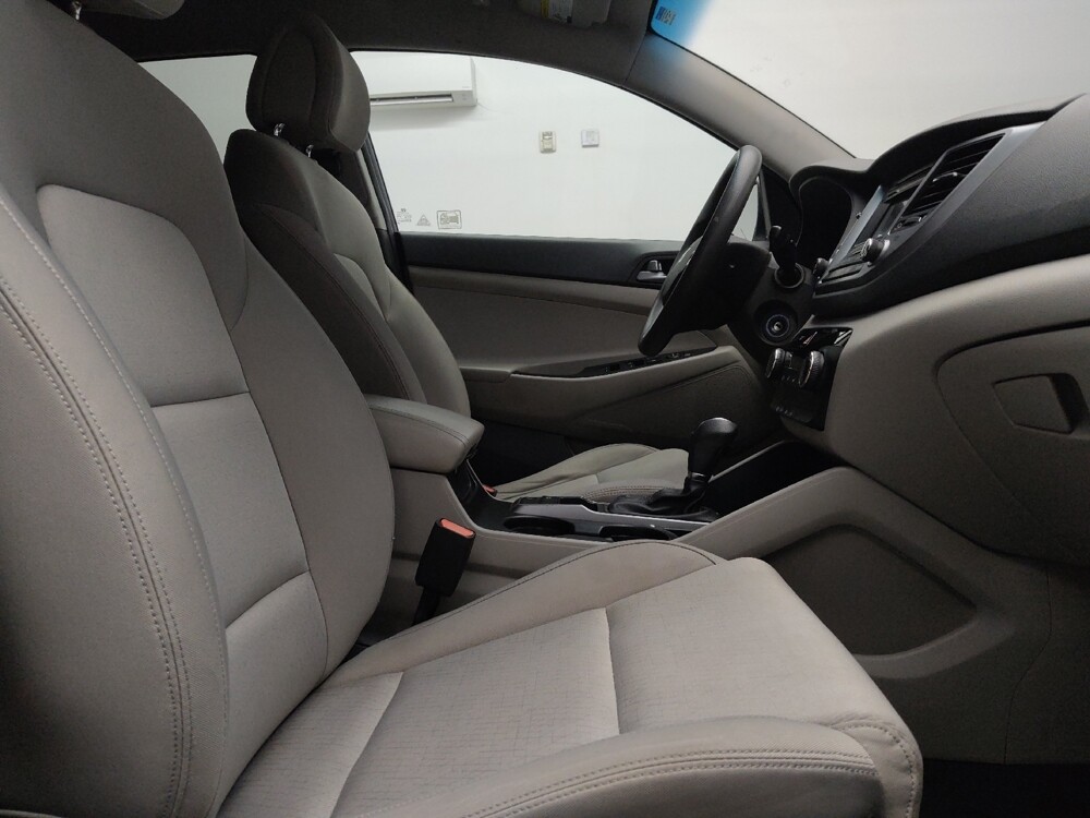 2016 Hyundai Tucson in Live Oak, TX 78233 - 18146037 21