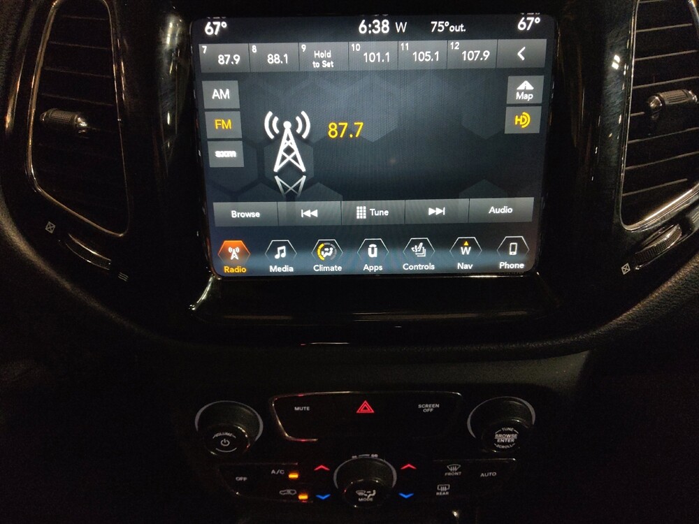 2018 Jeep Compass in Plano, TX 75074 - 18146043 25