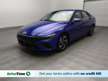 2025 Hyundai Elantra in Arlington, TX 76011