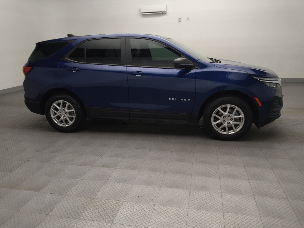 2022 Chevrolet Equinox in Live Oak, TX 78233 - 18146048 11