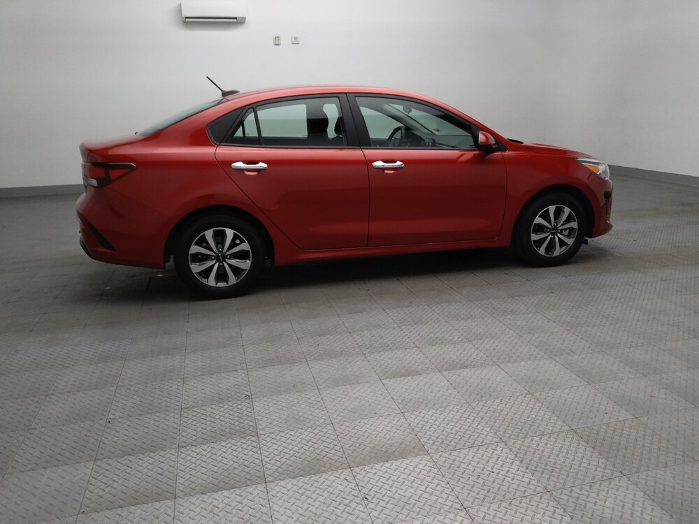 2023 Kia Rio in Live Oak, TX 78233 - 18146050 10