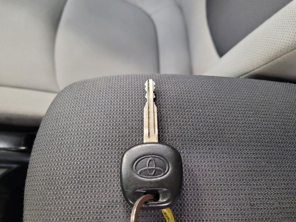 2020 Toyota Corolla in Bradenton, FL 34207 - 18146057 32
