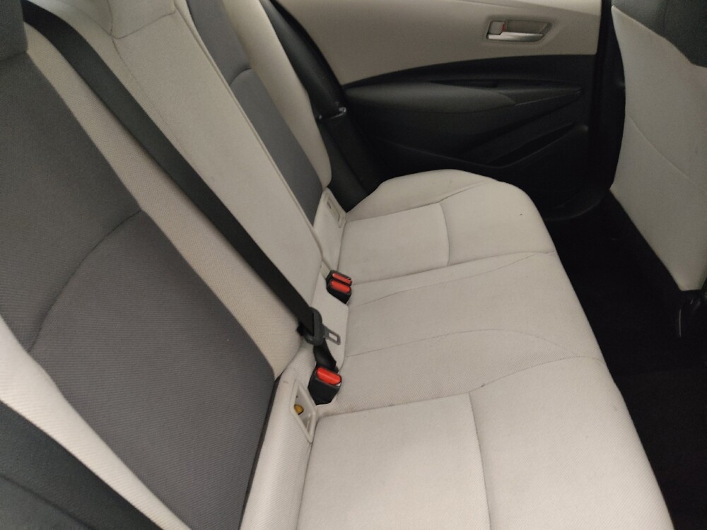 2020 Toyota Corolla in Bradenton, FL 34207 - 18146057 19