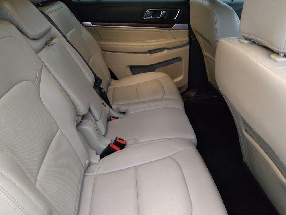 2018 Ford Explorer in Fort Myers, FL 33907 - 18146063 19