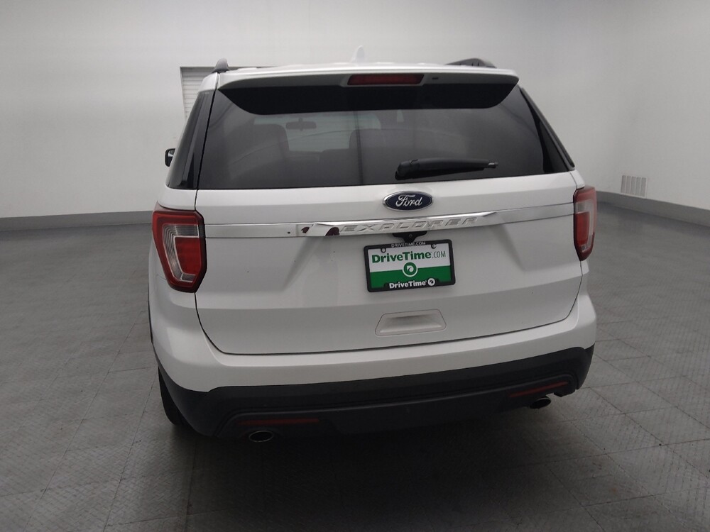 2017 Ford Explorer in Jacksonville, FL 32225 - 18146067 6