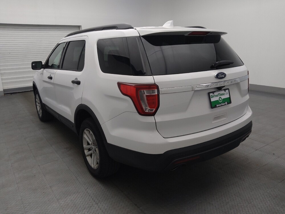 2017 Ford Explorer in Jacksonville, FL 32225 - 18146067 5