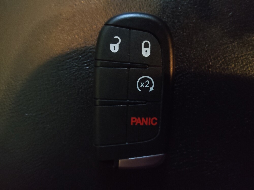 2020 Dodge Journey in Charleston, SC 29414 - 18146087 32